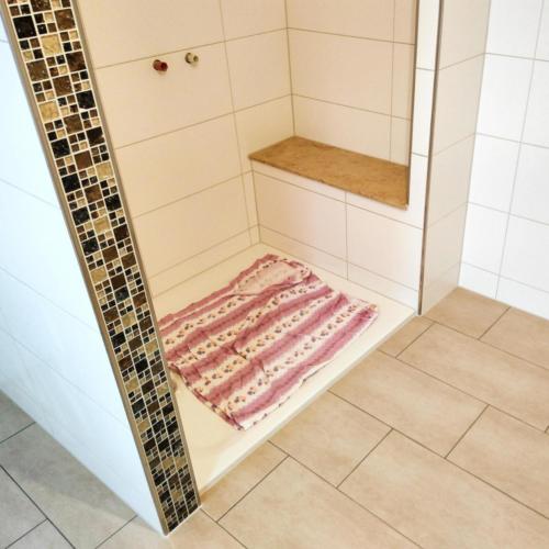 Łazienki wykończenia remont glazurnik układanie płytek płytki Biłgoraj Zamość Kraków Łukasz Surmacz